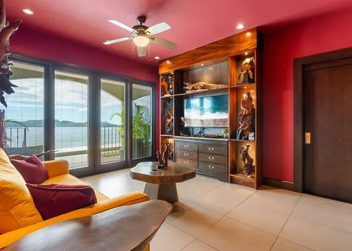 Hébergement de vacances Luxury With Panoramic Ocean Views, Sparkling Infinity Pool, And Modern Open-concept Design Playa Flamingo