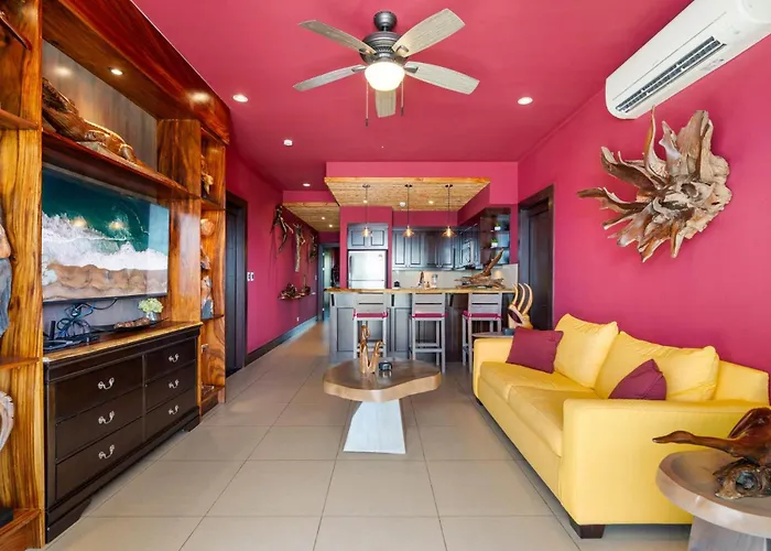 Luxury With Panoramic Ocean Views, Sparkling Infinity Pool, And Modern Open-concept Design Playa Flamingo